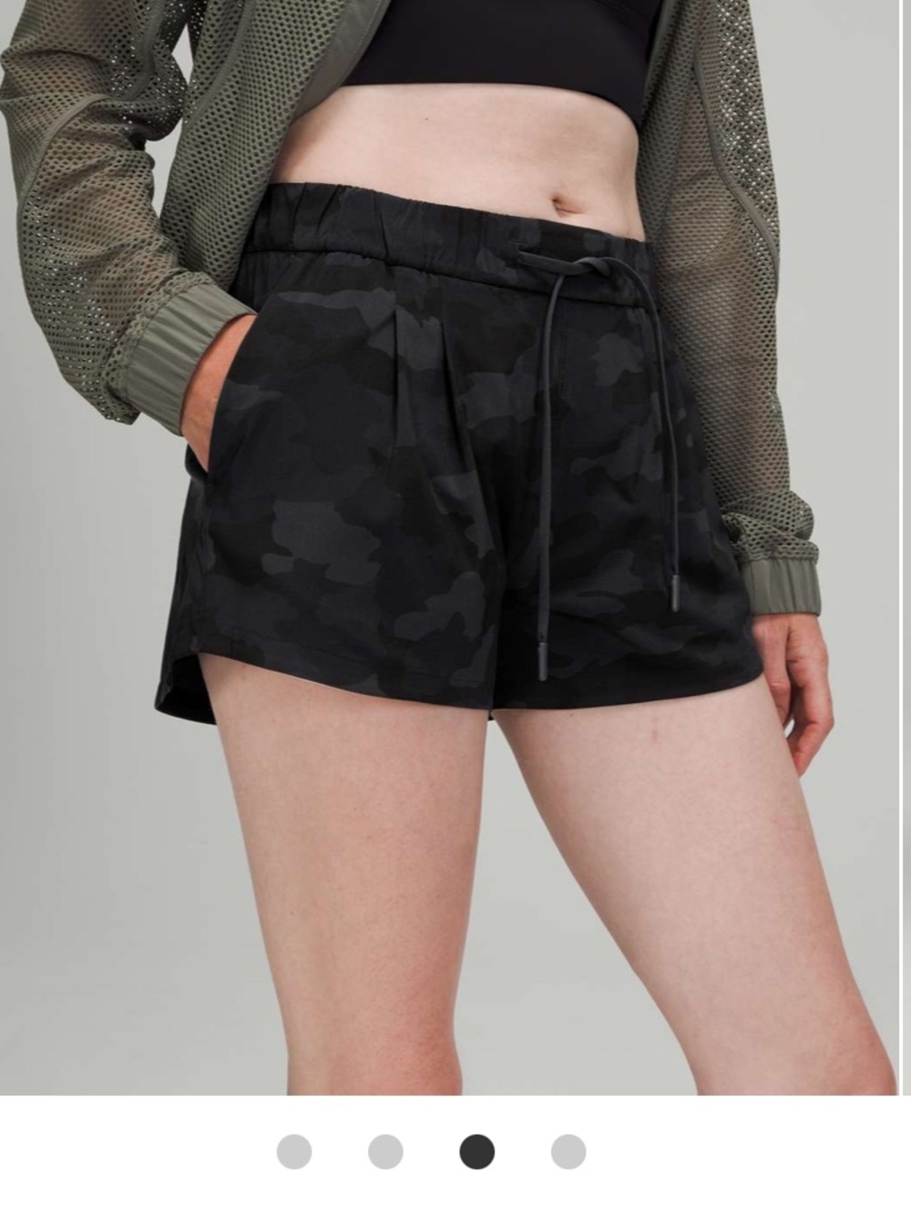 Lululemon Stroll at Sundown 3” shorts
